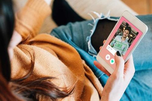 Nếu muốn tìm kiếm tình yêu qua ứng dụng hẹn hò, bạn hãy nhớ điều này