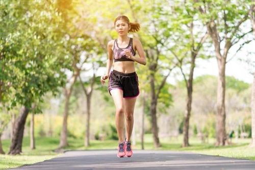 Cách ngừa chấn thương khi chạy bộ