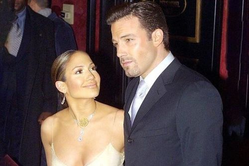Ben Affleck hối hận khi đóng video với Jennifer Lopez