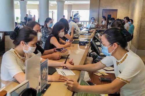 Du khách chấp nhận mất cọc, hủy tour vì sợ dịch Covid-19 lây lan
