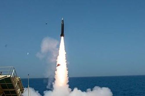 Điều ít biết về hệ thống tên lửa chiến thuật LORA của Israel