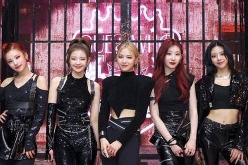 ITZY vừa trở lại đường đua K-pop nhưng đây mới là người được Knet 'réo tên' nhiều nhất