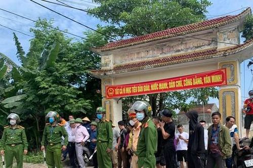Nghệ An trao thưởng các đơn vị bắt giữ nghi phạm bắn 2 người tử vong