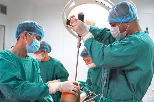 Bệnh viện Đa khoa Cửa Đông phẫu thuật kết hợp xương bằng đinh nội tủy thành công