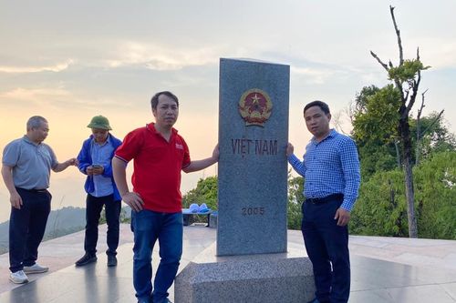 Chinh phục 4 điểm cực của Tổ quốc