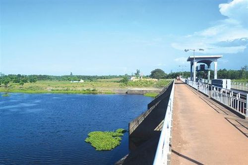 Nhớ một thời tát nước chống hạn