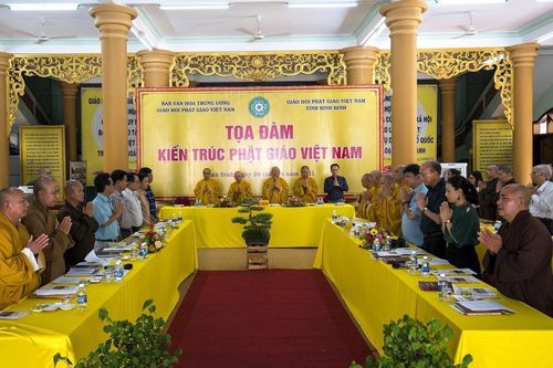 Ban Văn hóa Trung ương tọa đàm 'Đề án di sản kiến trúc tại tỉnh Bình Định'