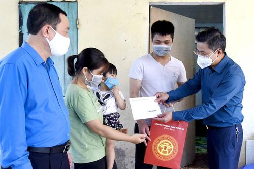 Tập trung chăm lo cho người lao động