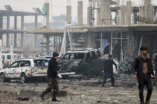Afghanistan: Xe bom phát nổ khiến gần 100 người thương vong