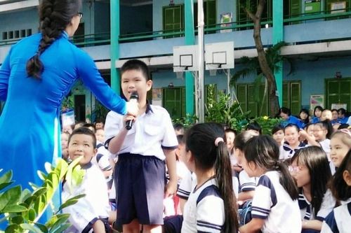 Giáo dục đạo đức, lối sống học sinh: Giáo viên phải là 'nhà tâm lý'
