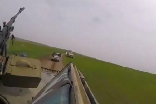 Video quân đội Mỹ 'chạm trán' quân đội Nga ở Syria