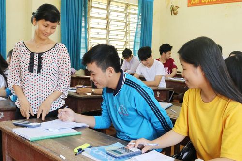 Kỳ thi tốt nghiệp THPT: Nỗ lực để 'không học sinh nào bị bỏ lại phía sau'