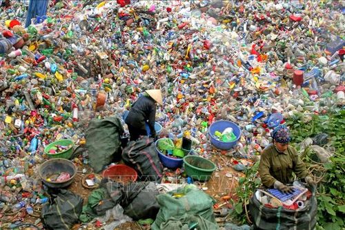 Ô nhiễm vi nhựa ở Việt Nam: Bài cuối: Cần hoàn thiện chính sách quản lý
