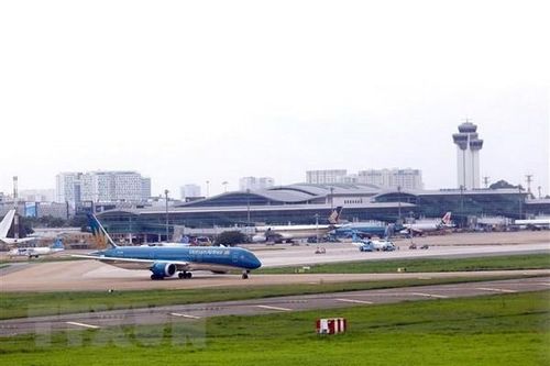 Bộ Y tế thông báo khẩn tìm hành khách trên 2 chuyến bay VN7161 và VN160