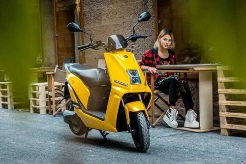 Lifan đầu tư mạnh vào xe máy điện thông minh