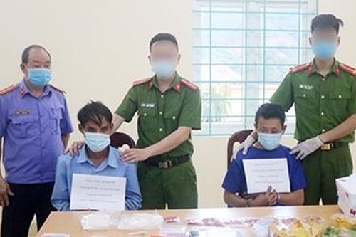 Hai ngày bắt 4 đối tượng mua bán, tàng trữ ma túy