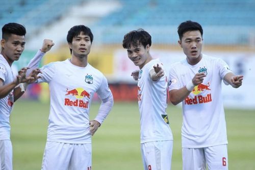 HLV Kiatisak: 'HAGL may mắn không thua Bình Dương'