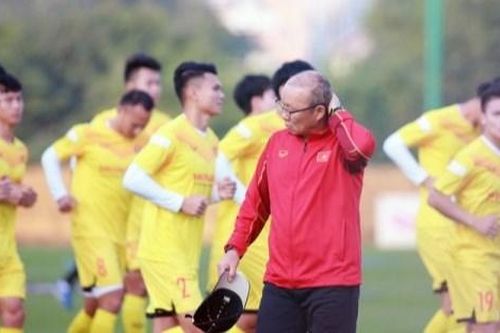 Ông Park lo lắng về lực lượng