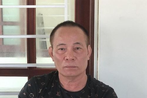 Nghệ An: Khởi tố, tạm giam đối tượng bắn chết 2 người, cố thủ trong nhà