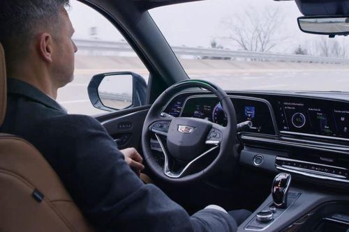 Cadillac Escalade 2021 được nâng cấp hệ thống lái tự động