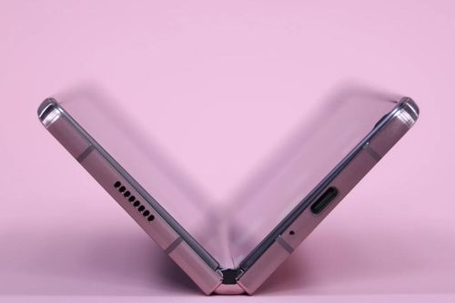 Tài liệu tiếp thị của Samsung hé lộ chi tiết quan trọng về Z Fold 3