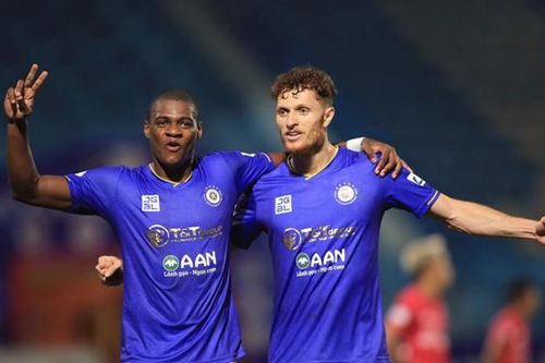 Điểm nhấn vòng 12 V-League: Hà Nội sống lại hy vọng vào TOP 6