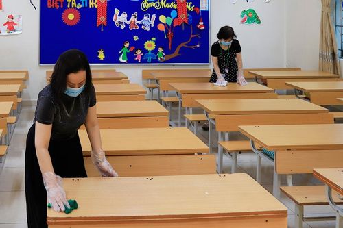 Học sinh Hà Nội tạm dừng đến trường từ ngày 4/5