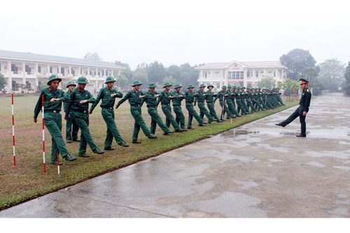 Luyện giỏi, rèn nghiêm mừng ngày truyền thống