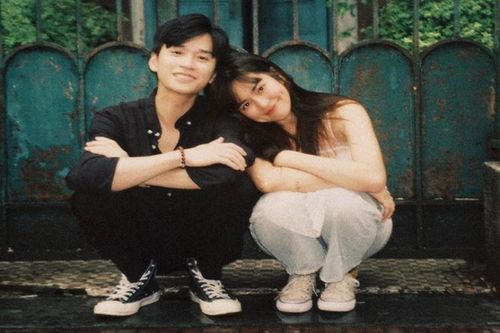 'Trà Long và thầy Ngạn' Mắt Biếc tung bộ ảnh film 'tình bể tình'