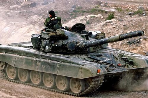 Tạp chí Mỹ tiết lộ lý do khâm phục xe tăng Nga T-72 - 'nguy hiểm bất chấp tuổi tác'