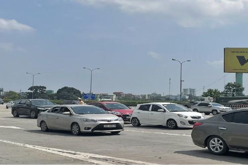 Bất ngờ: Cao tốc Pháp Vân-Cầu Giẽ thông thoáng ngày cuối nghỉ lễ