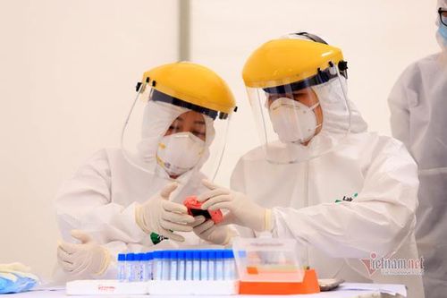 Kết quả xét nghiệm F1 ở Hà Nội liên quan 2 nhân viên quán bar ở Vĩnh Phúc