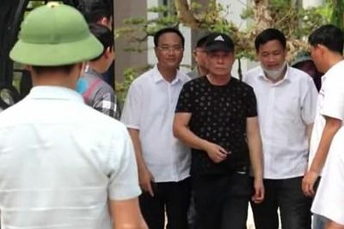 Phê chuẩn khởi tố đối tượng dùng súng bắn chết 2 người
