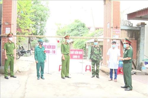 Học sinh Hưng Yên, Đà Nẵng tạm dừng đến trường từ ngày 4/5