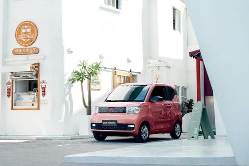 Xe điện 4 chỗ giá chỉ 100 triệu đồng gây sốt ở Trung Quốc, bán chạy hơn cả Tesla Model 3