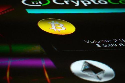 Bitcoin giảm dần thế thống trị, tiền ảo Ether lên ngôi?