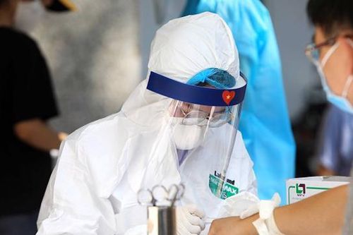Tối 3/5: Thêm 10 ca Covid-19 lây nhiễm cộng đồng, Vĩnh Phúc có 8 ca