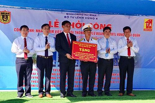Khởi công xây dựng công trình nhà ở - làm việc Đại đội thông tin, Lữ đoàn 957