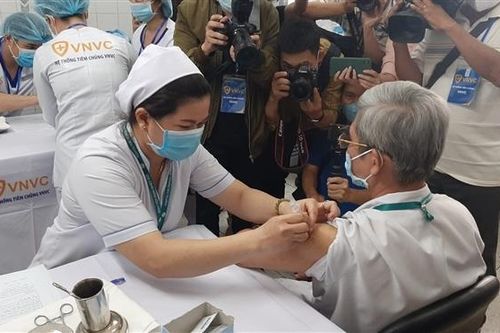 Hà Nội tìm người đến 2 đám cưới tại Bắc Giang, Yên Bái