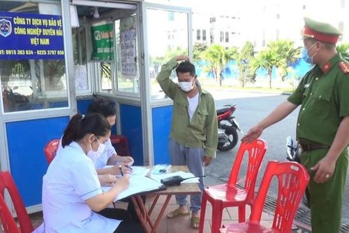 Thêm 1 địa phương tiến hành xử phạt trường hợp không đeo khẩu trang nơi công cộng