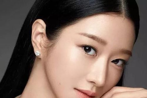 Seo Ye Ji dẫn đầu hạng mục do fan bình chọn tại giải thưởng Baeksang 2021 bất chấp scandal