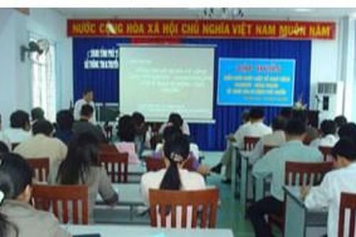 Phú Yên: Nâng cao nhận thức về pháp luật cho cán bộ cơ sở