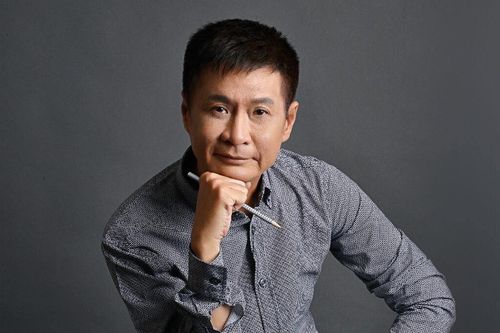 Đạo diễn Lê Hoàng: 'Văn chương đương thời thiếu sức hút'