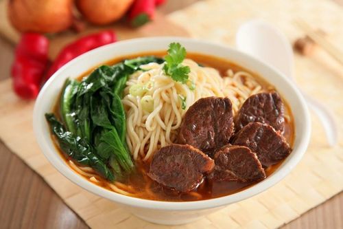 Cách làm mì bò Đài Loan ngon như nhà hàng