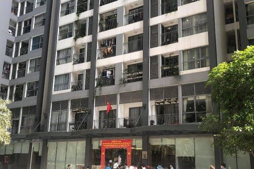 Quận Hoàng Mai: Lấy thêm mẫu xét nghiệm cho 55 trường hợp liên quan đến ca bệnh tại Times City Park Hill
