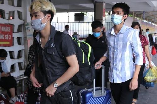 Góc nhìn 365: Kỳ nghỉ không trọn vẹn