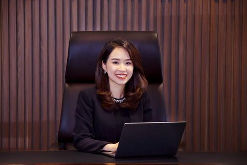 Chân dung nữ Chủ tịch 8X tài sắc của Kienlongbank