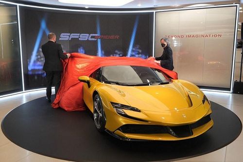 Ferrari SF90 Spider hơn 26 tỷ ở Hồng Kông, đại gia Việt 'phát thèm'