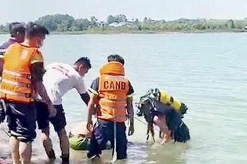 Đồng Nai: 2 học sinh đuối nước thương tâm ở hồ thủy điện Trị An