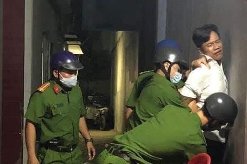 Một người bị thương trong vụ 'nổ súng giải quyết hiềm khích' của hai nhóm học sinh